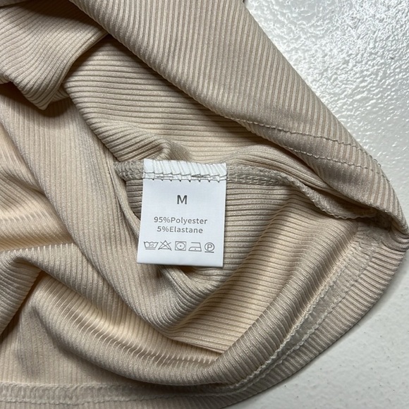 New Summery Tank Tops - Picture 4 of 4